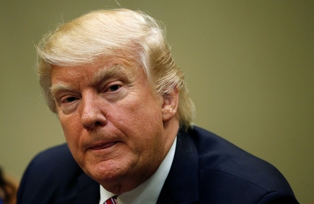Bản tin 14H30: Ông Trump tuyên bố phải thừa kế mớ hỗn tạp từ người tiền nhiệm Tổng thống Donald Trump (Ảnh: Reuters)