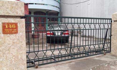 Thanh Hóa xử lý vụ cơ quan đóng cửa đi lễ chùa Sáng 19/2, cơ quan Ban Quản lý dự án cải thiện môi trường miền Trung - Tiểu dự án Thanh Hóa đóng cửa để cán bộ đi lễ chùa. Ảnh: Lam Sơn.