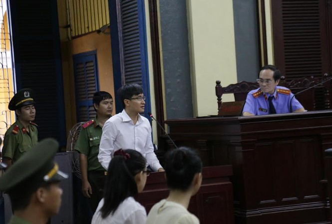 Vụ Hoa hậu Phương Nga: Phía ông Cao Toàn Mỹ nói gì? Ông Cao Toàn Mỹ tại phiên tòa xét xử bà Phương Nga. Ảnh: Tân Châu