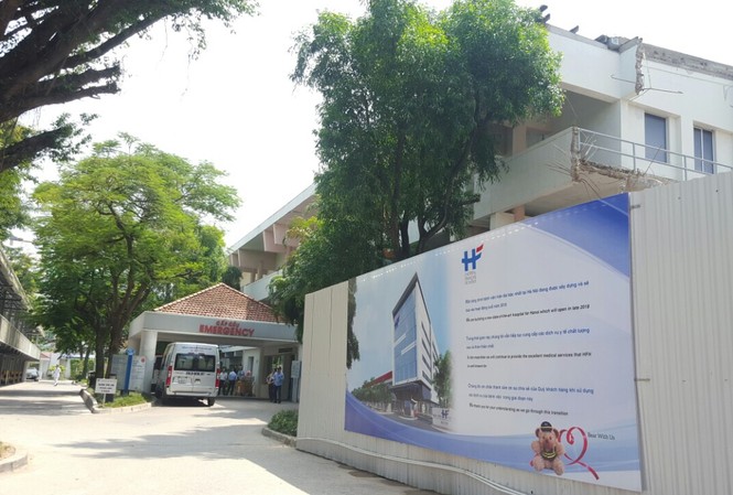 Bệnh viện Việt Pháp mở rộng lên gấp ba Bệnh viện Việt Pháp (Hà Nội) sẽ nâng từ 68 giường bệnh hiện nay lên 170 giường bệnh.