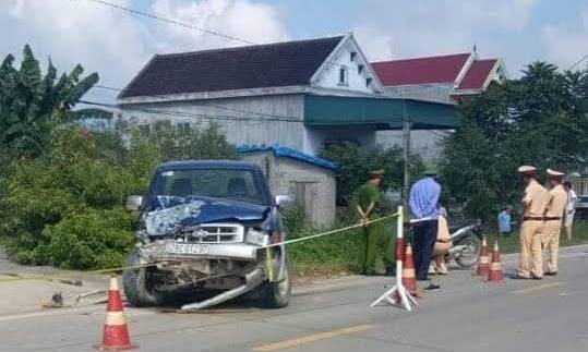 Chủ tịch UBND xã lái ô tô tông chết hai người Hiện trường vụ tai nạn