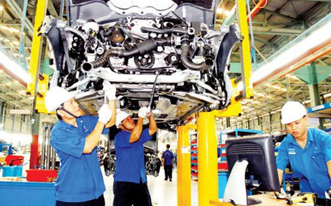 Phó Thủ tướng chỉ đạo gỡ vướng cho DN sản xuất, nhập khẩu ô tô Phó Thủ tướng chỉ đạo gỡ vướng cho DN sản xuất, nhập khẩu ô tô