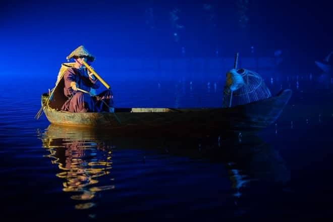 Hủy phản tố phái sinh, dừng tranh chấp liên quan Ngày Xưa và Tinh Hoa Bắc Bộ Vở diễn thực cảnh Tinh hoa Bắc bộ do đạo diễn Hoàng Nhật Nam dàn dựng được công chúng hào hứng đón xem.