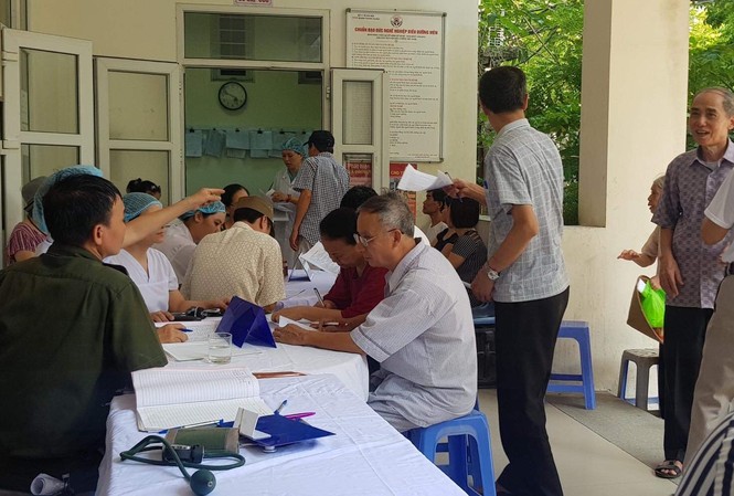 Vụ cháy nhà máy Rạng Đông: Chuyển thêm 151 bệnh nhân đến bệnh viện xét nghiệm Vụ cháy nhà máy Rạng Đông: Chuyển thêm 151 bệnh nhân đến bệnh viện xét nghiệm