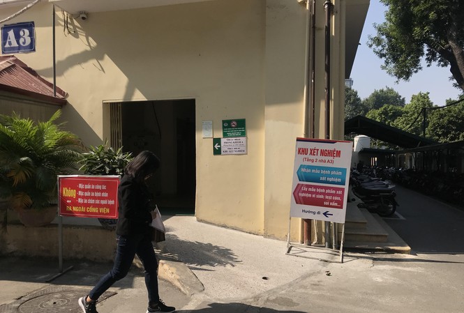 Vụ cắt đôi que thử xét nghiệm HIV: BV Xanh Pôn thông tin bất nhất Khoa Vi sinh y học có 3 nhân viên bị đình chỉ vì gian dối