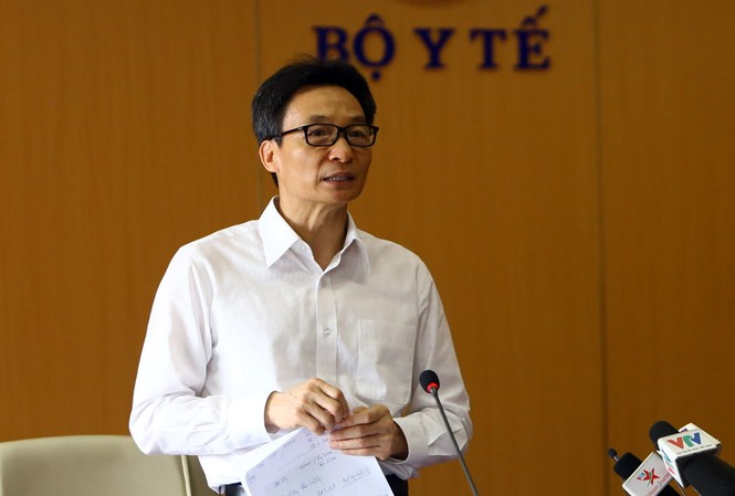 Quyết không để có đến 1.000 ca nhiễm COVID-19 vào cuối tháng 3 Phó Thủ tướng Vũ Đức Đam chủ trì cuộc họp Ban Chỉ đạo
Ảnh: Đ.N