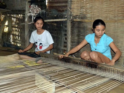 Chuyện về hai nữ sinh viên nghèo bắt cướp Chuyện về hai nữ sinh viên nghèo bắt cướp