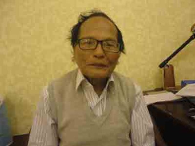 Thơ trẻ hiện nay hơi cực đoan Thơ trẻ hiện nay hơi cực đoan