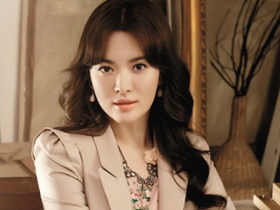 Giản dị nhưng lôi cuốn như kiều nữ Song Hye Kyo Giản dị nhưng lôi cuốn như kiều nữ Song Hye Kyo