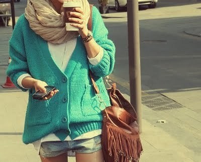 Mặc áo cardigan hoàn hảo nhất Mặc áo cardigan hoàn hảo nhất