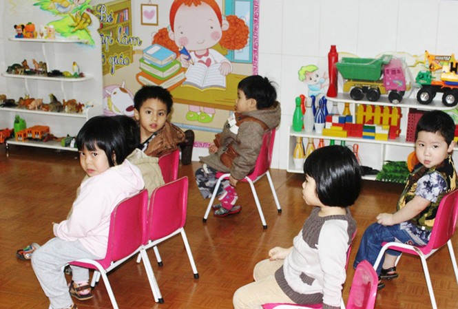 Ngưng lớp học có trẻ chết do tay chân miệng Ngưng lớp học có trẻ chết do tay chân miệng