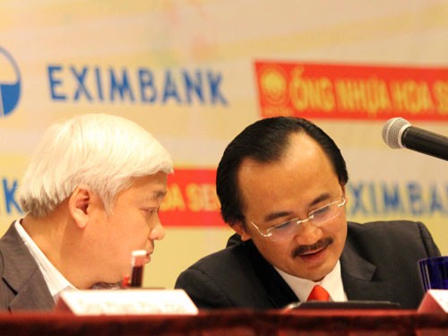 Vụ Bầu Kiên-Thanh Trung: Nhà giàu còn tiếc lá rau? Vụ Bầu Kiên-Thanh Trung: Nhà giàu còn tiếc lá rau?