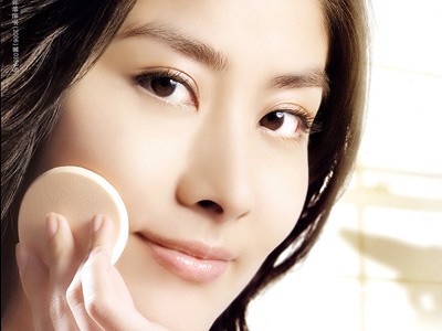 Mẹo trang điểm cho khuôn mặt gầy Mẹo trang điểm cho khuôn mặt gầy