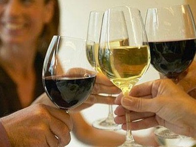 Tác hại của rượu đến sức khỏe Tác hại của rượu đến sức khỏe