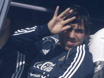 Tevez: Mancini coi tôi như một con chó Tevez: Mancini coi tôi như một con chó