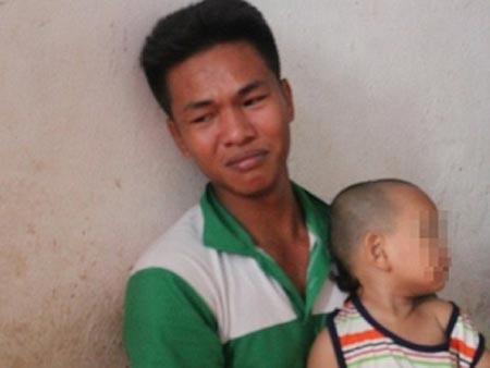 Chồng bảo mẫu đánh chết trẻ đối mặt tội 'giao cấu trẻ em' Chồng bảo mẫu đánh chết trẻ đối mặt tội 'giao cấu trẻ em'