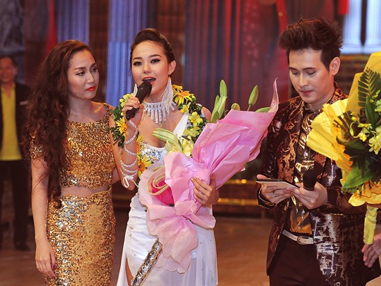 Chung kết Bước Nhảy Hoàn Vũ đầy sạn Chung kết Bước Nhảy Hoàn Vũ đầy sạn
