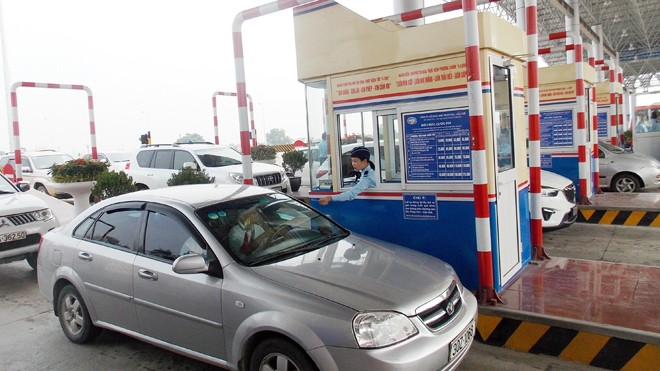 Dự án BOT điêu đứng vì thiếu vốn Từng được ví là “miếng bánh ngọt”, nay nhiều dự án BOT đang chật vật tìm nguồn vốn. Ảnh: Trọng Đảng.