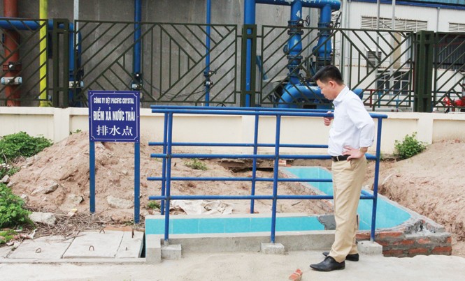 Vụ doanh nghiệp Trung Quốc xả thải trộm: Tổng cục Môi trường vào cuộc Khu vực xả thải của Cty Pacific Crystal.