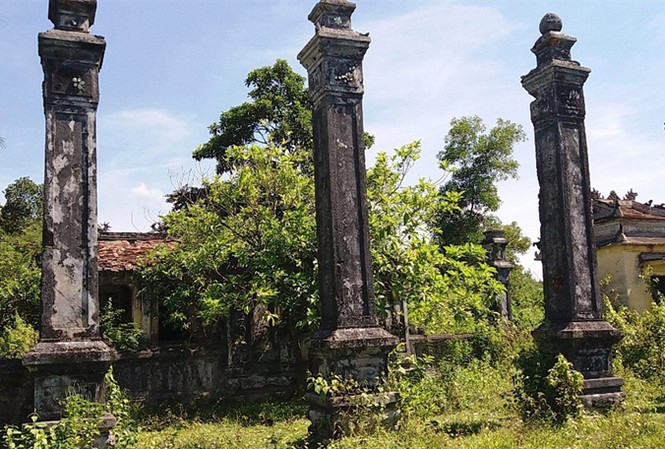 Vụ Triệt giải đình cổ tại Huế: Cần huy động kinh phí trùng tu Đình cổ tại phường Phường Đúc, thành phố Huế.