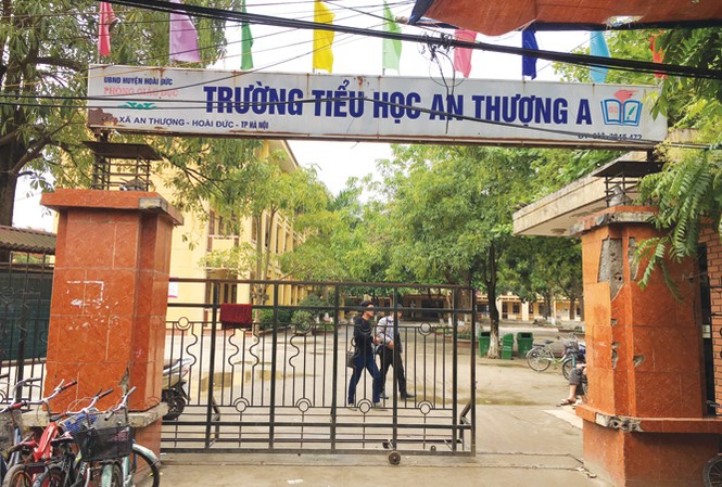 Thầy giáo dâm ô hàng loạt học sinh: Phụ huynh gục ngã vì quá sốc Phụ huynh đau đớn ngã gục khi nghe con trẻ bảo bị thầy giáo dâm ô