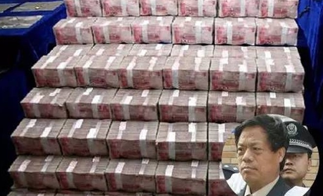 Quái chiêu giấu tiền của quan tham Trung Quốc Quan tham Lý Hữu Sán và số tiền thu được từ nhà ông ta.
