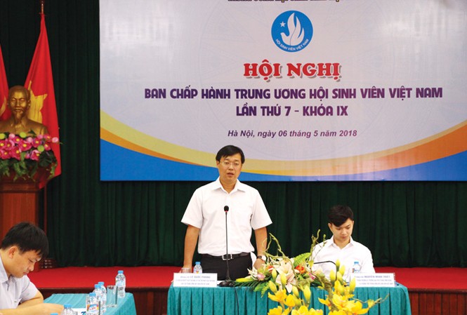 Anh Lê Quốc Phong, Bí thư thứ nhất T.Ư Đoàn, Chủ tịch T.Ư Hội Sinh viên Việt Nam,

phát biểu tại hội nghị. Ảnh: Thanh Hà.