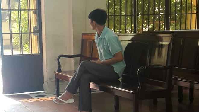 16 năm tù cho người cha đạp chết con vùi xác bên hông nhà Bị cáo Tâm tại phiên tòa