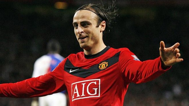 'Sát thủ hoa hồng' Berbatov gia nhập đội bóng của Công Vinh? Berbatov có khả năng khoác áo CLB TPHCM tại lượt về V-League 2017