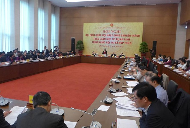 Hai phương án về độ tuổi chịu trách nhiệm hình sự Hội nghị đại biểu Quốc hội chuyên trách khai mạc sáng 3/4