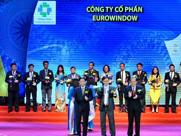 Eurowindow 3 lần liên tiếp đạt Thương hiệu Quốc gia Eurowindow 3 lần liên tiếp đạt Thương hiệu Quốc gia