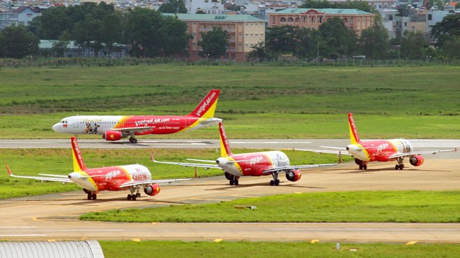 Vietjet bán 800.000 vé rẻ quốc tế và nội địa dịp hè Vietjet bán 800.000 vé rẻ quốc tế và nội địa dịp hè