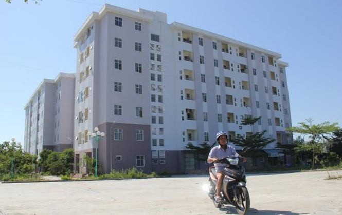 Hàng vạn người dân ở Sài Gòn 'khát' nhà giá rẻ Căn hộ phân khúc vừa túi tiền thiếu hụt trầm trọng ở TPHCM.