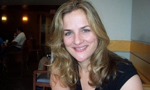 Nữ phóng viên Mỹ kể chuyện bị Trump gạ tình sau lưng vợ Natasha Stoynoff. Ảnh: Twitter.