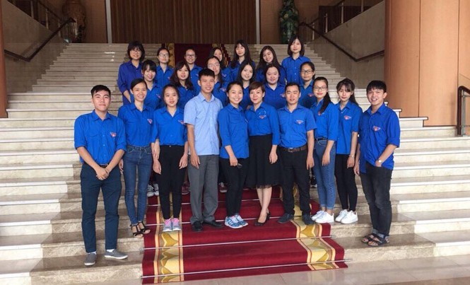 Tập huấn Phòng chống tác hại của thuốc lá cho đoàn viên thanh niên Các thành viên CLB Liên kết trẻ Trung ương Đoàn đại diện Đoàn Thanh niên Cơ quan Trung ương Đoàn tham gia Hội nghị.