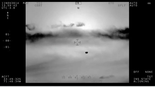 Chile công bố video UFO bí ẩn lọt vào radar quân sự Ảnh chụp màn hình.