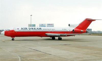 Đấu giá máy bay Boeing bị bỏ lại ở sân bay Nội Bài Hình ảnh tàu bay bị bỏ rơi.