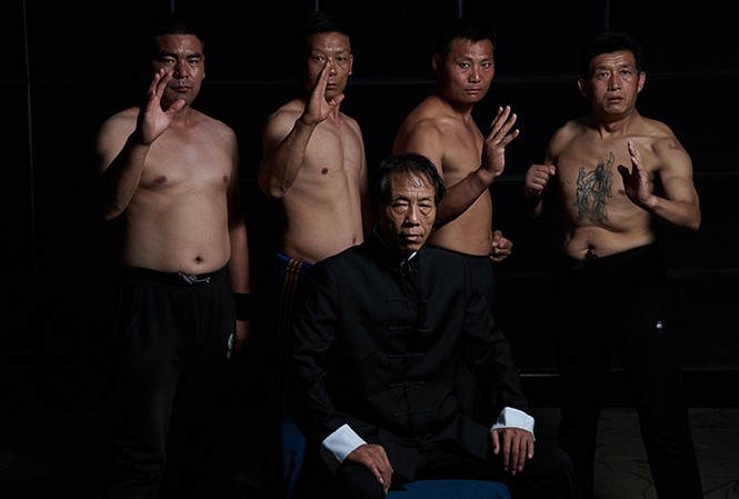 Bàn tay “dị thường” của võ sĩ Thiếu Lâm kung fu Bàn tay “dị thường” của võ sĩ Thiếu Lâm kung fu