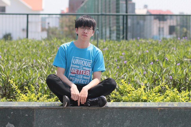 Nam sinh điển trai giành học bổng vào ĐH “tỉ lệ chọi” cao nhất Mỹ Nam sinh điển trai giành học bổng vào ĐH “tỉ lệ chọi” cao nhất Mỹ