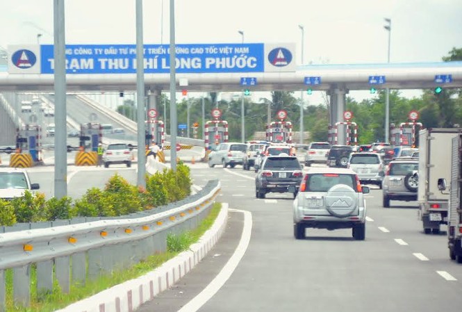 Bộ Giao thông nói gì về đề xuất thu phí cao tốc theo giờ ? Trạm thu phí Long Phước