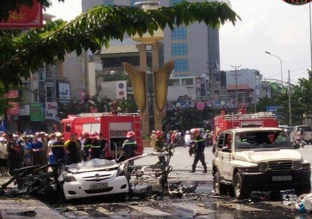 Bản tin 8H: Nạn nhân vụ nổ taxi để lại thư tuyệt mệnh Hiện trường vụ việc