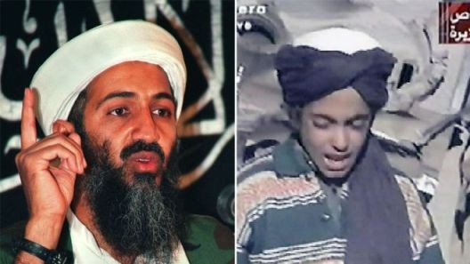 Bản tin 8H: Gia đình dân tộc thiểu số trồng gần 6000 cây thuốc phiện Osama Bin Laden (bên phải) và con trai Hamza khi còn nhỏ.