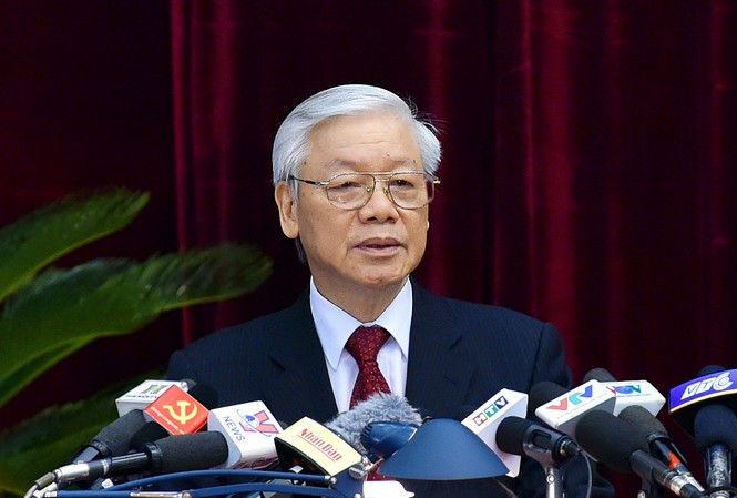 Tổng Bí thư: “Không nôn nóng từ cực nọ nhảy sang cực kia” Tổng Bí thư Nguyễn Phú Trọng phát biểu khai mạc Hội nghị T.Ư6