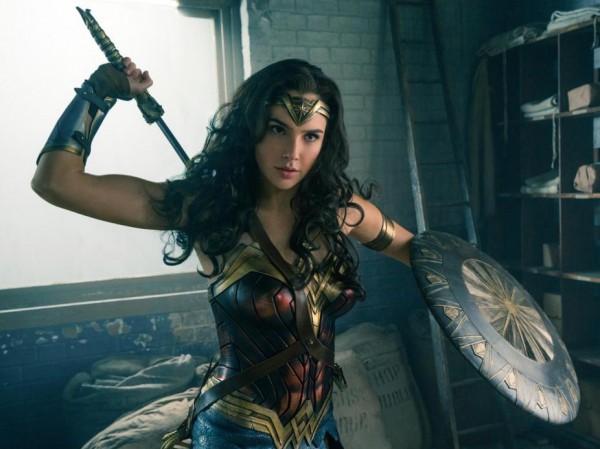 "Chị Đại Diệu Kỳ" Wonder Woman tiết lộ mất 9 tháng để có ngoại hình đẹp-muốn-ngưng-thở