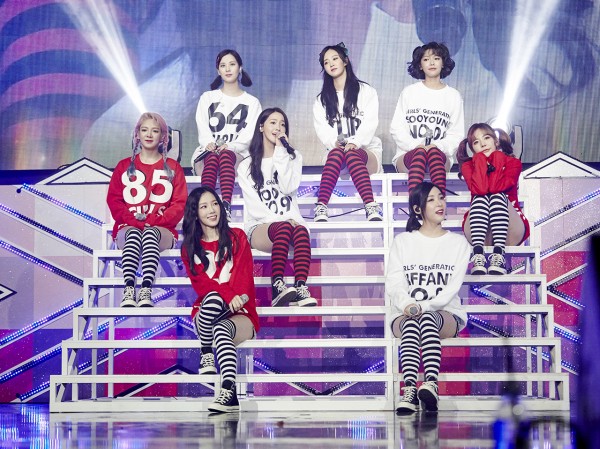 Tranh cãi quanh việc ngoại trừ EXO, không hậu bối nào tới chào hỏi SNSD tại M!Countdown Tranh cãi quanh việc ngoại trừ EXO, không hậu bối nào tới chào hỏi SNSD tại M!Countdown