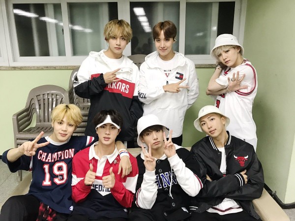 Sau Amazon, album “LOVE YOURSELF 承 'Her'” của BTS tiếp tục được cho lên kệ tại TaoBao Sau Amazon, album “LOVE YOURSELF 承 'Her'” của BTS tiếp tục được cho lên kệ tại TaoBao