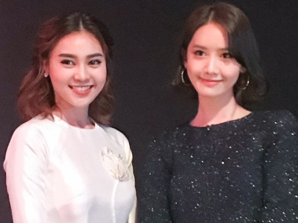 Ninh Dương Lan Ngọc diện áo dài truyền thống đọ sắc cạnh Yoon A (SNSD) tại Hàn Quốc Ninh Dương Lan Ngọc diện áo dài truyền thống đọ sắc cạnh Yoon A (SNSD) tại Hàn Quốc