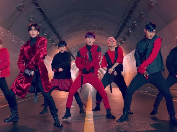 MONSTA X trở lại một cách mạnh mẽ và đậm chất điện ảnh với MV “DRAMARAMA” MONSTA X trở lại một cách mạnh mẽ và đậm chất điện ảnh với MV “DRAMARAMA”