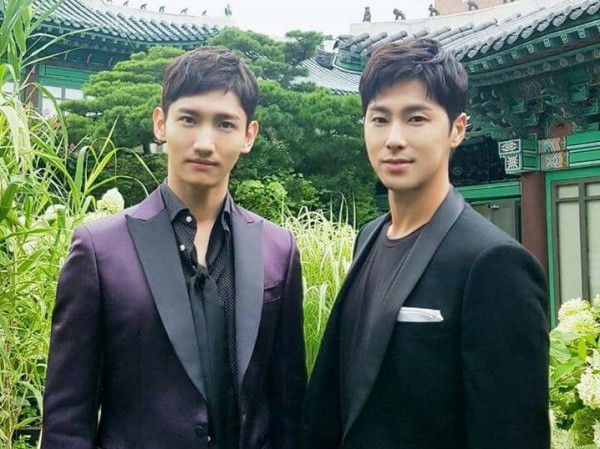 Khoảnh khắc xấu hổ nhất đời Changmin (TVXQ), hóa ra do Yunho vô tình gây nên Khoảnh khắc xấu hổ nhất đời Changmin (TVXQ), hóa ra do Yunho vô tình gây nên