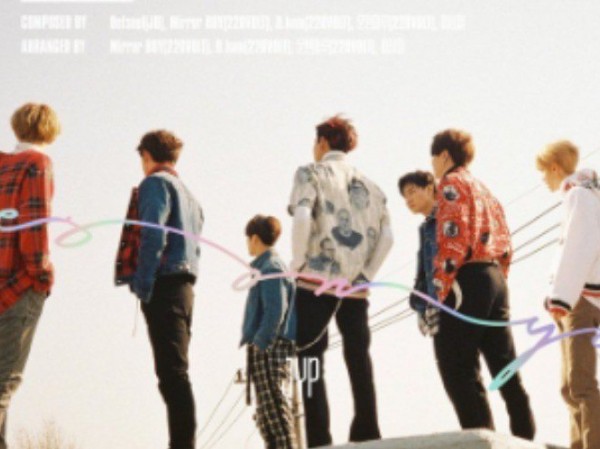 GOT7 tái xuất đầy ấn tượng với GOT7 tái xuất đầy ấn tượng với "Look" và mini album "Eyes on You" do nhóm sáng tác "trọn gói"